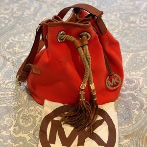 Michael Kors Bucket Bag